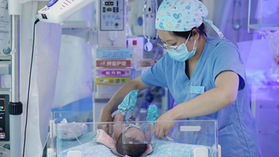 国际护士节丨新生宝宝的“临时妈妈”